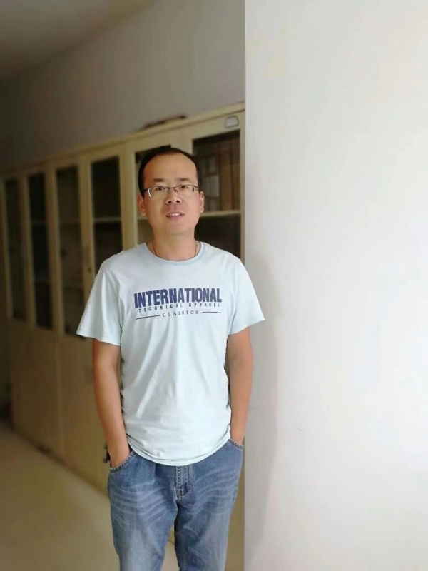 黄土麦田的第二张照片--渭南交友中心